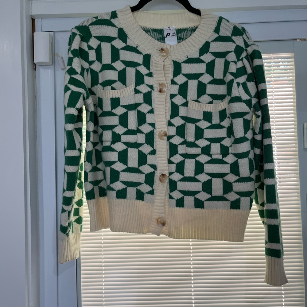 Stunning green and cream cardigan size M